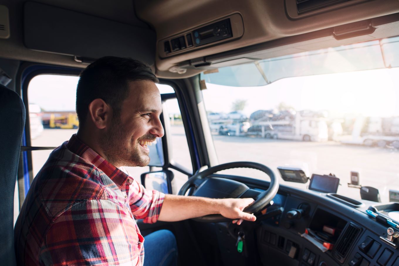 how do i enter canada as a commercial truck driver