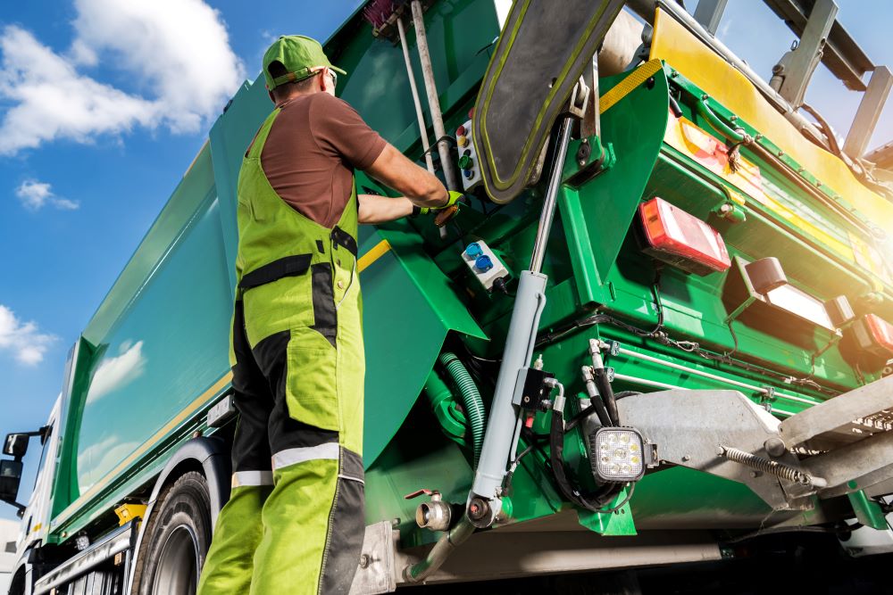 Do You Need a CDL to Drive a Garbage Truck?