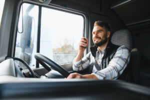 How to Choose the Best CB Radio for Trucking
